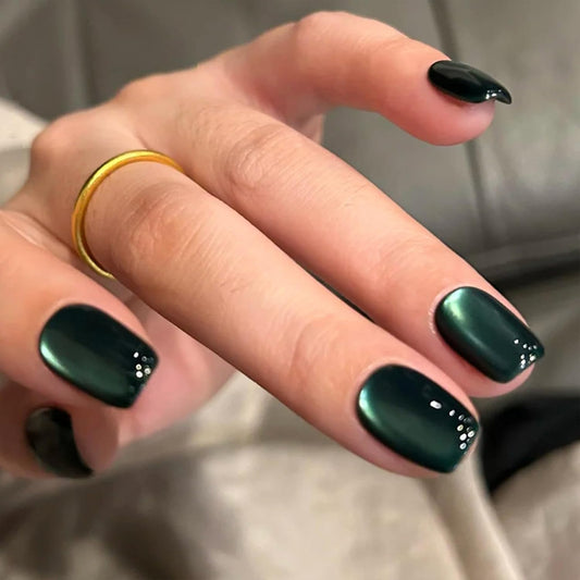 Dark Green Press on Nails Short Square Fake Nails Cat Eye Acrylic Nails Ombre Artificial Nails Glue on Nails Glossy Squoval False Nails Xmas Stick on Nails for Women 30Pcs